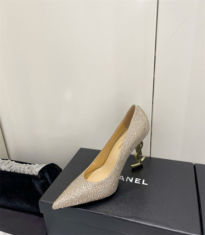 Close-up detail view of Saint Laurent luxury piece style No.064