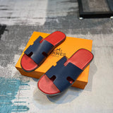 Hermès Black Classic Ballet Flats - Toe Detail View