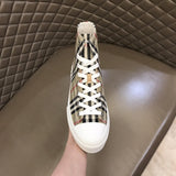 Burberry shoes Style 256 - sole and craftsmanship detail