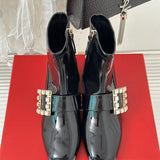 Close-up detail view of Roger Vivier luxury piece style No.102
