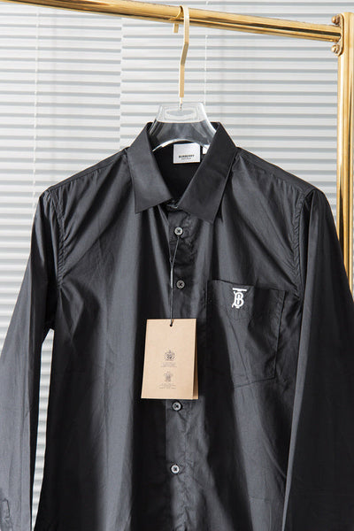 Back view of Burberry luxury piece style No.035