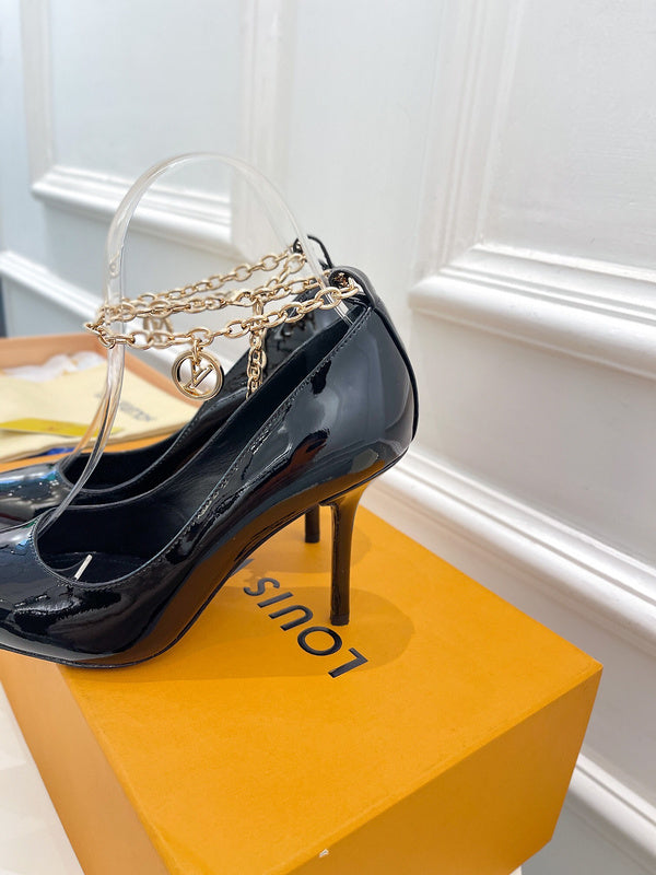 Louis Vuitton shoes Style 414 - styled lifestyle view
