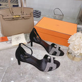 Hermes shoes Style 370 - top view showing design (additional angle)