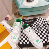 Louis Vuitton shoes Style 323 - texture and material detail