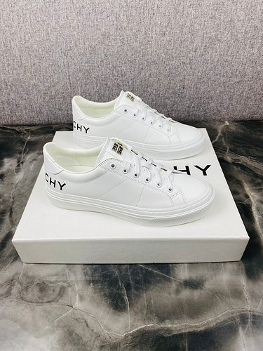 Givenchy shoes Style 191 - logo and branding close-up