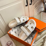 Hermès Grey Slide Sandals - Toe Detail View