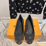 Louis Vuitton shoes Style 351 - top view showing design