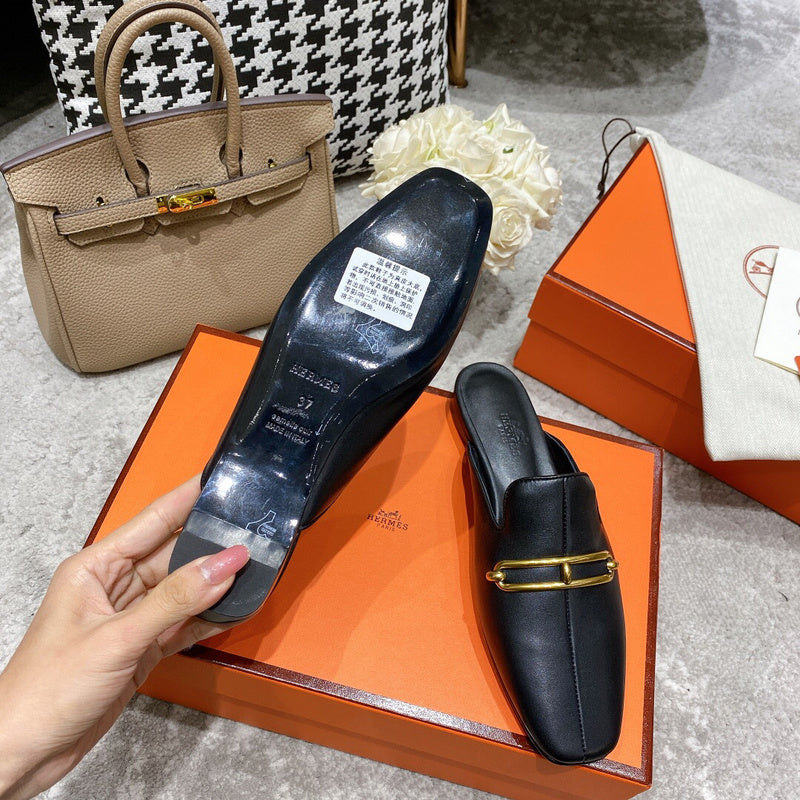 Hermes shoes Style 346 - back heel detail