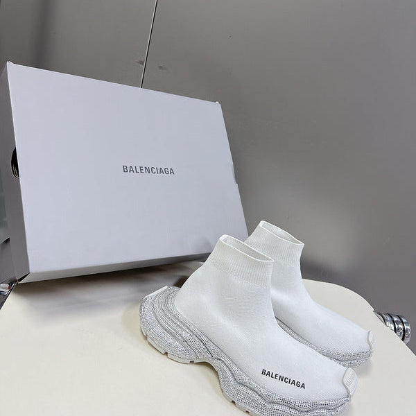 Balenciaga shoes Style 044 - close-up of sleek modern silhouette