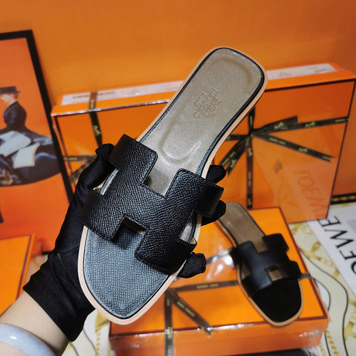 Hermès Grey Gladiator Sandals - Full Silhouette View