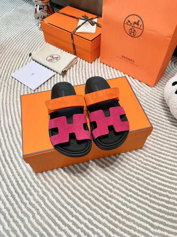 Hermes sandals Style 206 - side profile detail