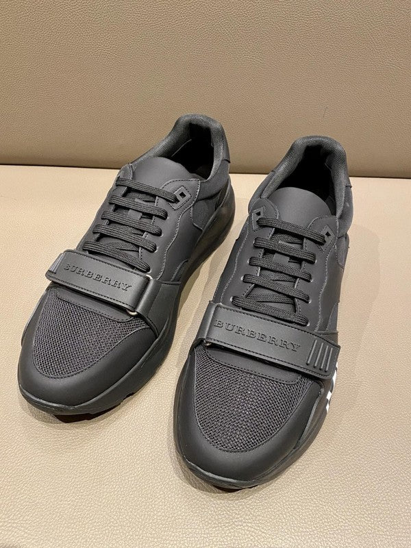 Burberry shoes Style 217 - logo and branding close-up