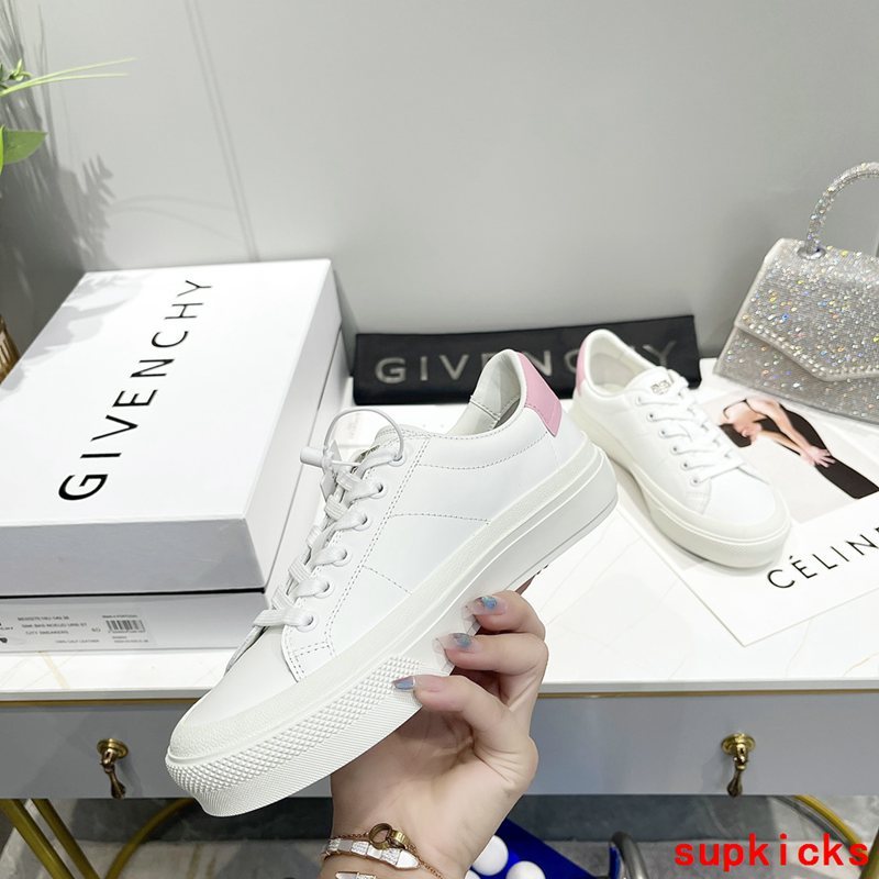 Givenchy shoes Style 056 - angled studio shot