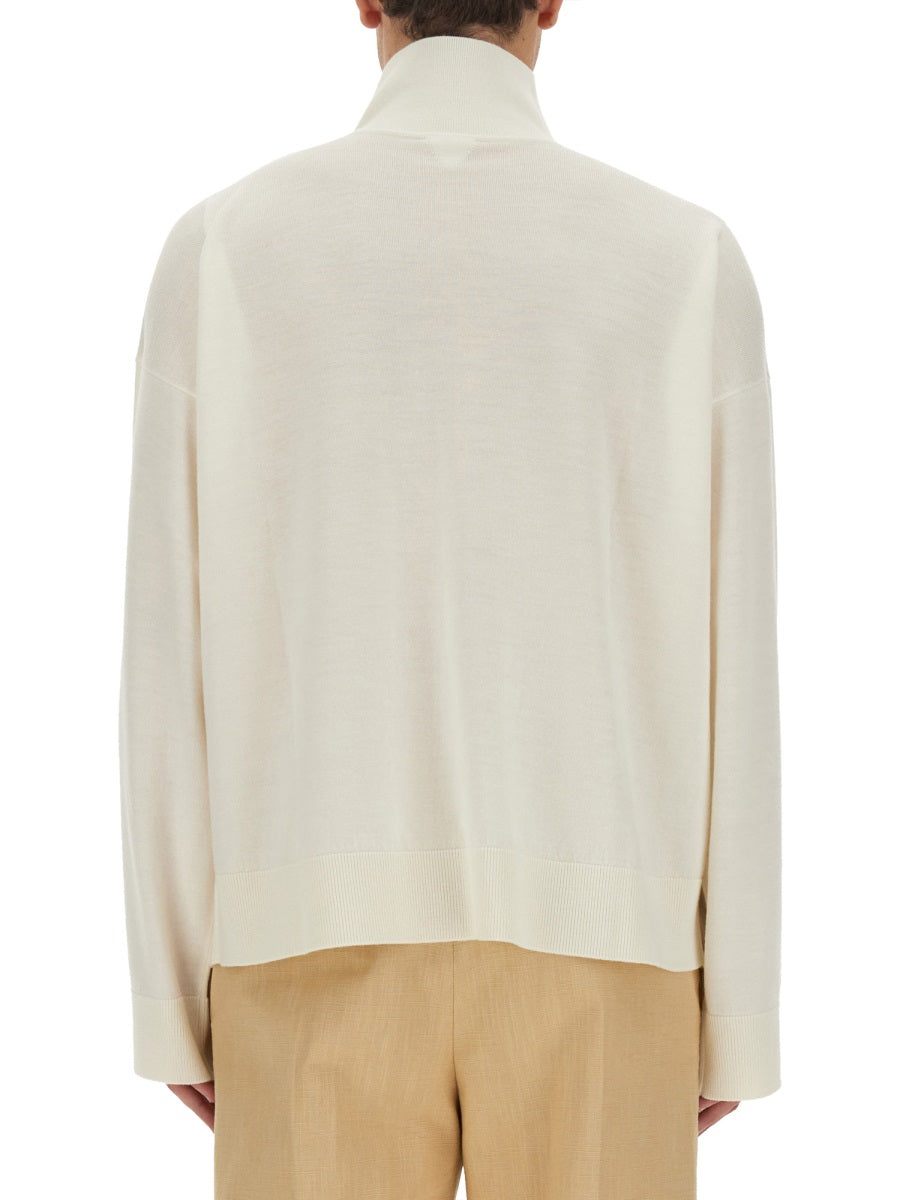 Bottega Veneta premium sweaters & pullovers detail and craftsmanship close-up