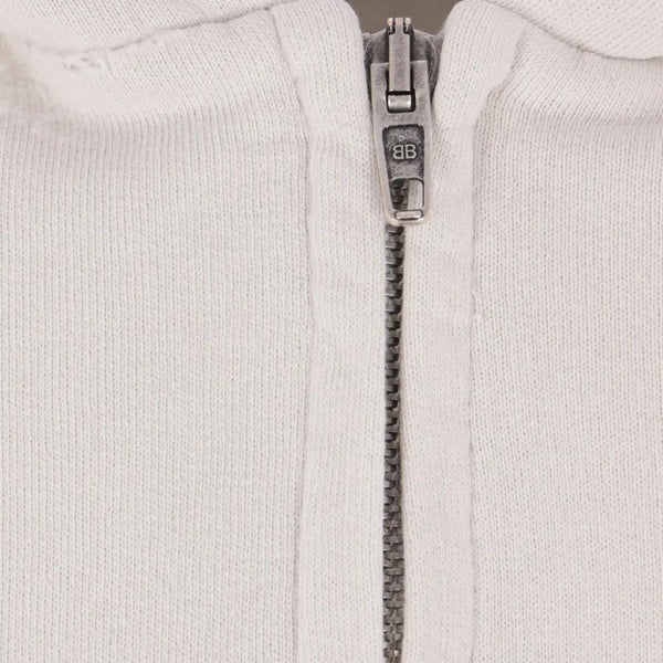 Close-up of Balenciaga jerseys & knitwear hardware and fine stitching