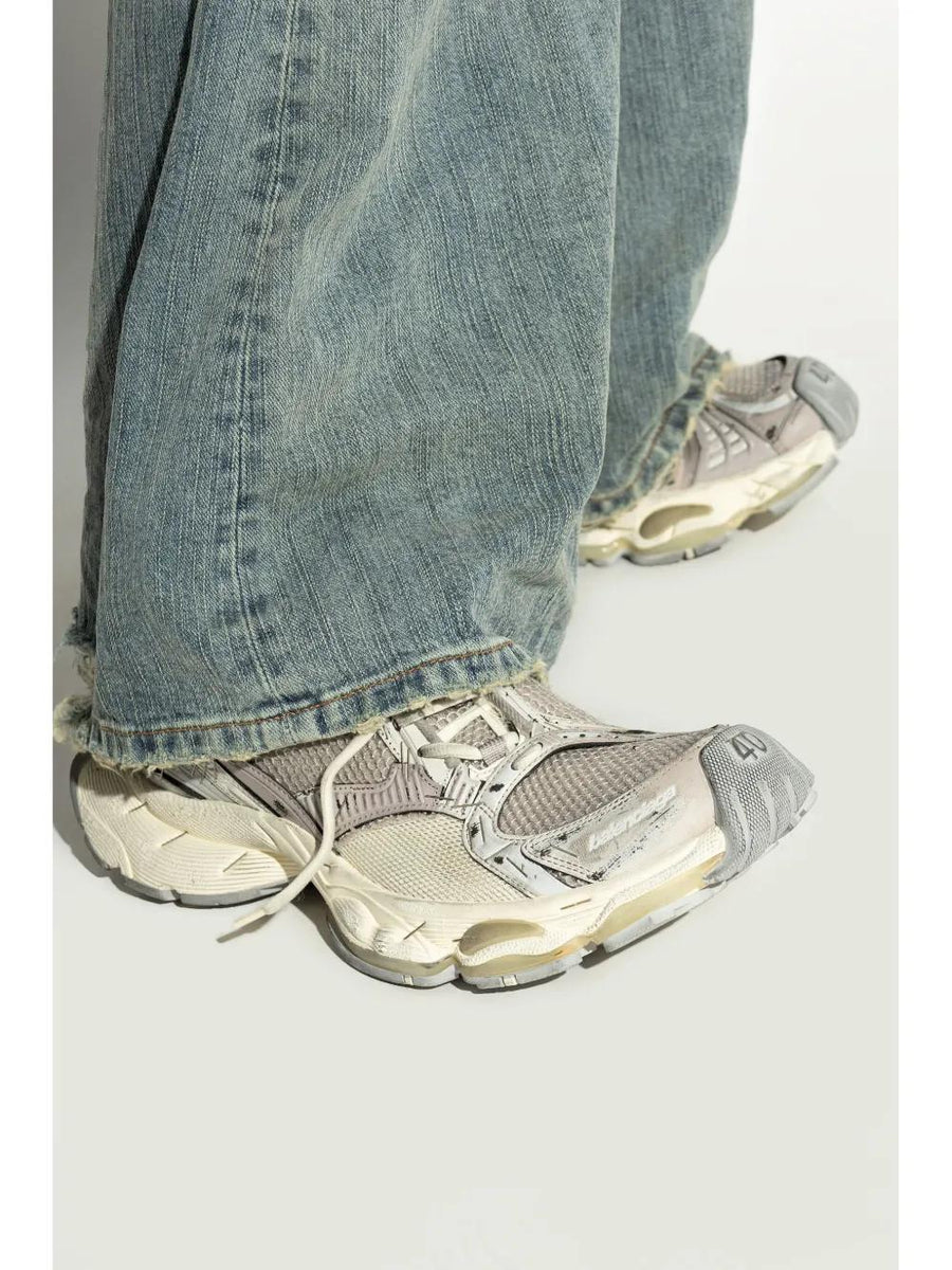 Balenciaga Shoes? BALENCIAGA Vintage Effect Low-Top Sneakers for Women Luxury Lifestyle Designer Footwear