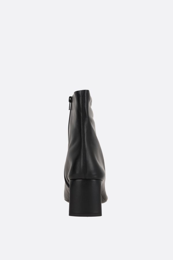 Balenciaga Shoes- BALENCIAGA Elegant Leather Flat Shoes for Women Comfortable Everyday Designer Shoes