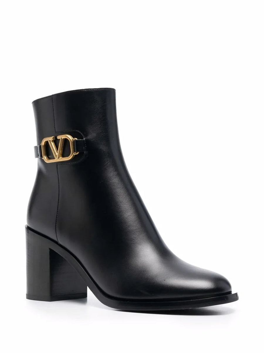 Valentino Shoes? Valentino 8.06E+12 Luxury Lifestyle Designer Footwear