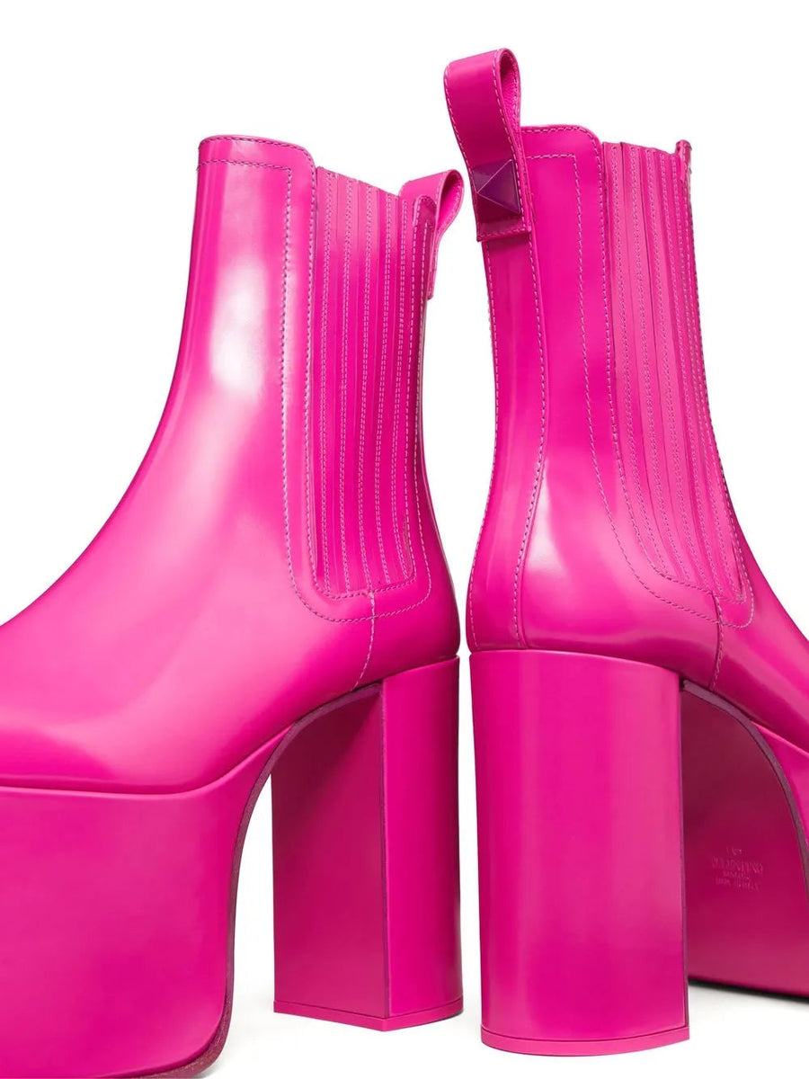 Valentino Shoes? Valentino 8.06E+12 Luxury Lifestyle Designer Footwear