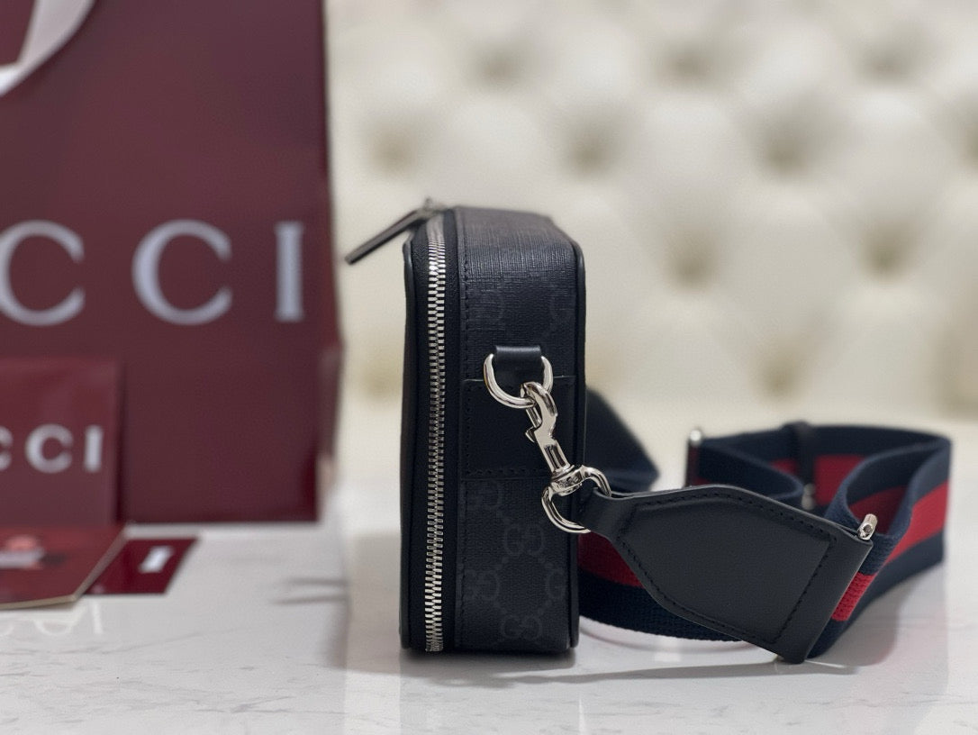 Gucci Bags- Gucci Small Crossbody Bag Elegant Everyday Designer Handbag