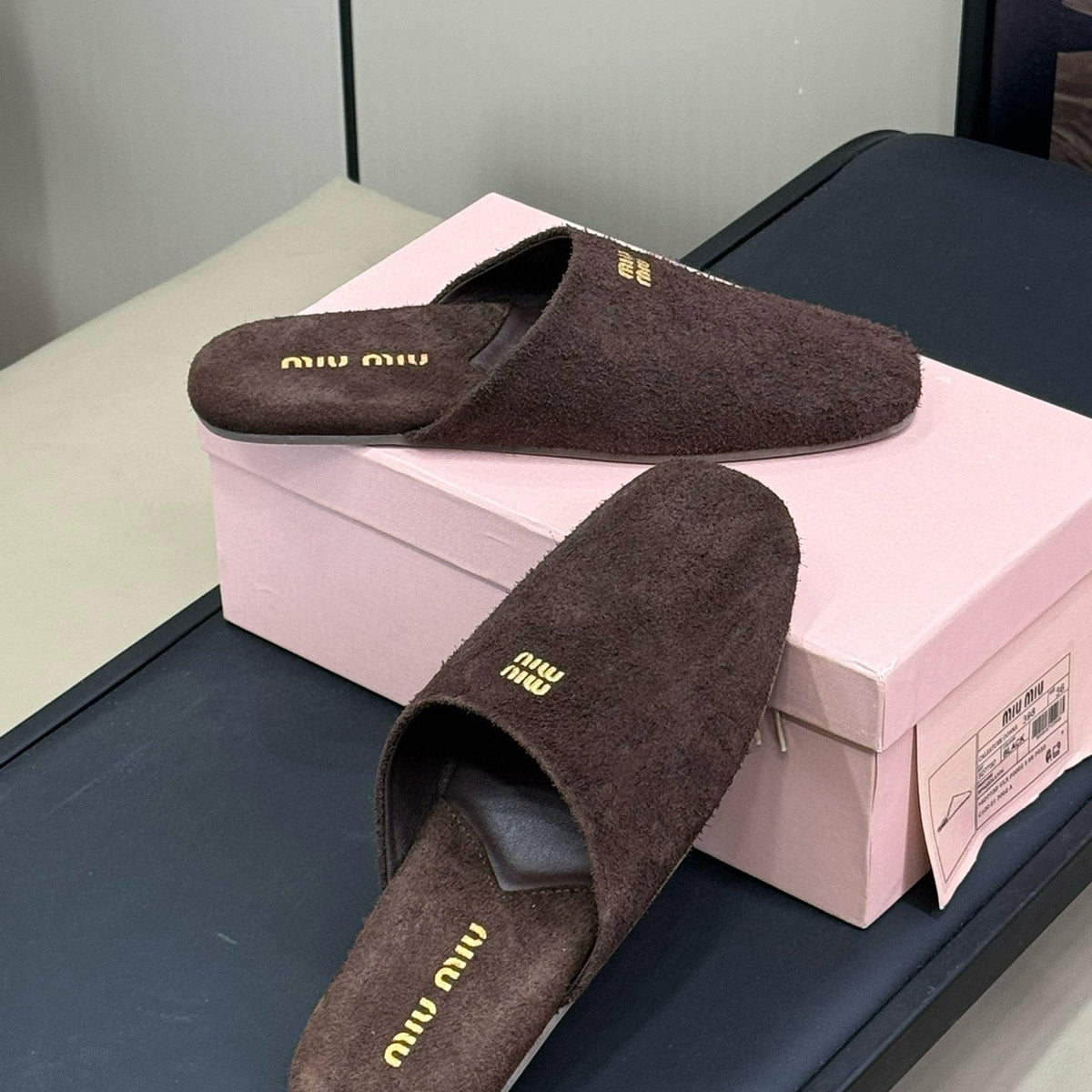 Accessories- Miu M Slippers Premium Everyday Designer Accessory