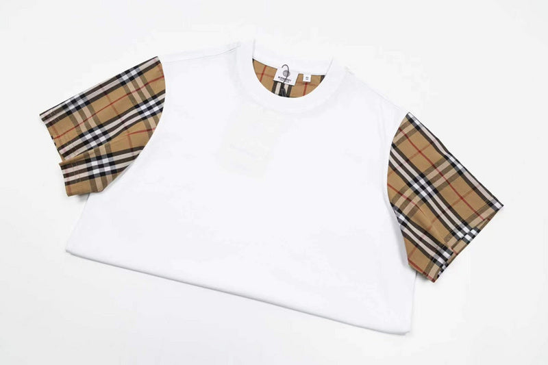 Three-quarter angle view of Burberry luxury piece style No.323