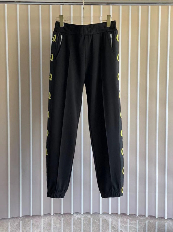 Front view of Givenchy luxury piece style No.211
