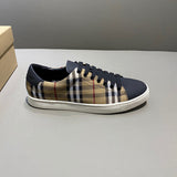 Burberry shoes Style 089 - packaging and accessories