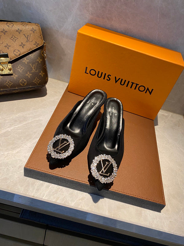 Louis Vuitton Beige Ankle Strap Heels - Toe Detail View