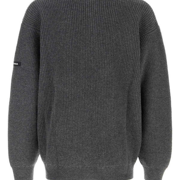 Balenciaga premium jerseys & knitwear detail and craftsmanship close-up