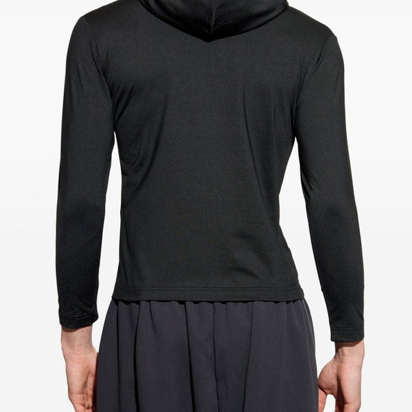 Close-up of Balenciaga jerseys & knitwear hardware and fine stitching