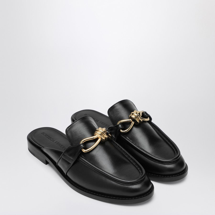 Bottega Veneta premium flats detail and craftsmanship close-up