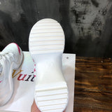 Styling view of Louis Vuitton luxury piece style No.134