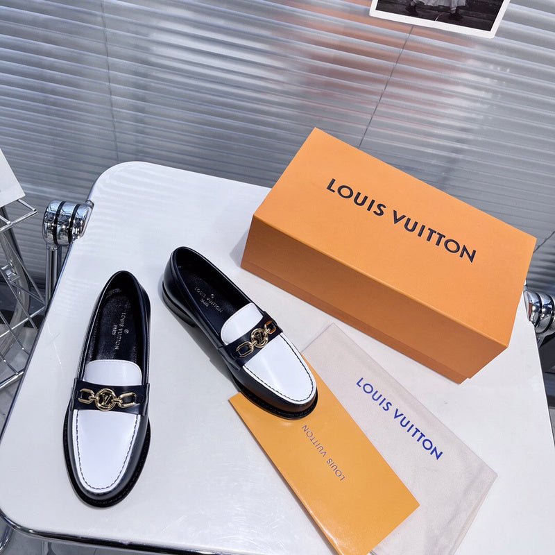 Louis Vuitton Burgundy Classic Ballet Flats - Front View