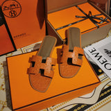 Hermes sandals Style 132 - close-up of handcrafted italian detailing