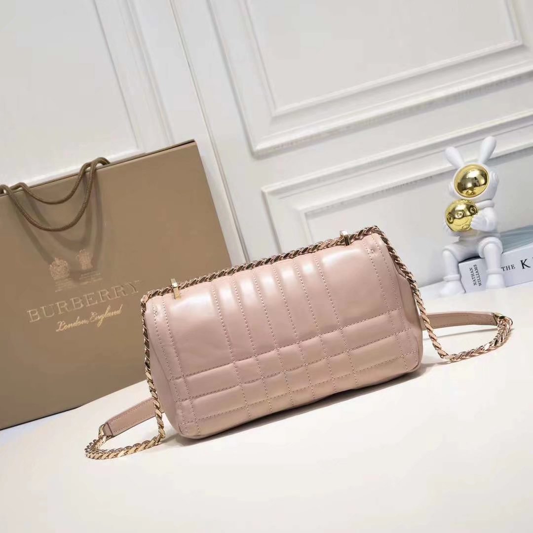 Bags- Elite Carryalls Luxury Designer Leather Handbag
