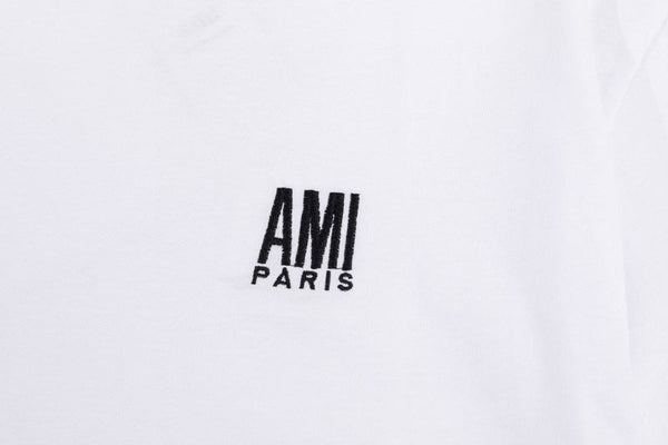Back view of Amiri luxury piece style No.075