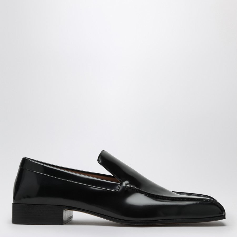 Bottega Veneta premium flats detail and craftsmanship close-up
