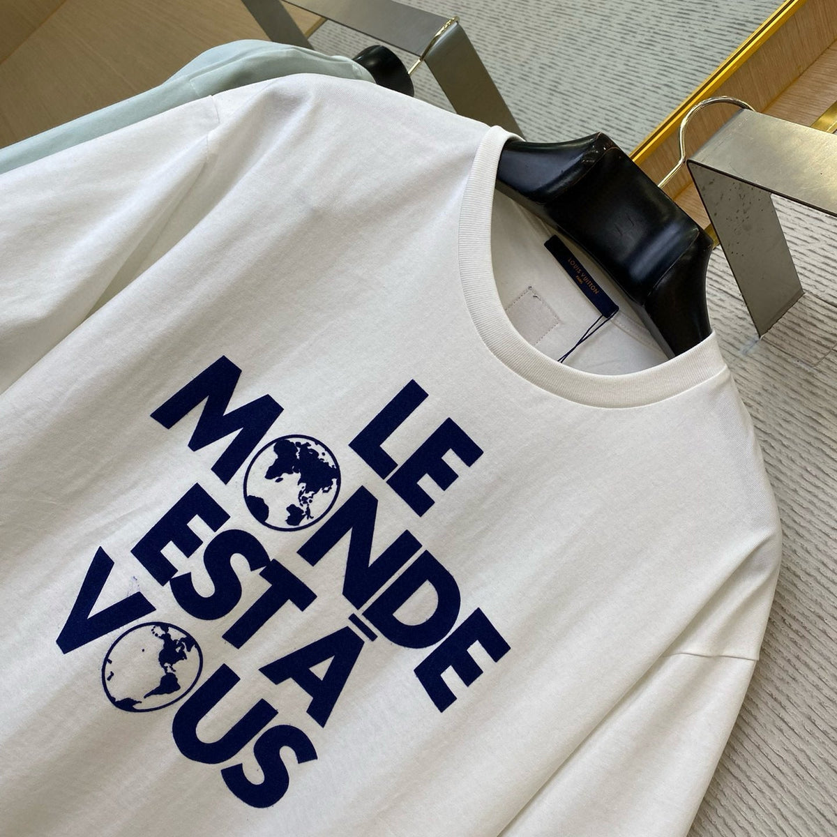 Louis Vuitton T-Shirts- Louis Vuitton Lou T-shirt Premium Designer Cotton T-Shirt