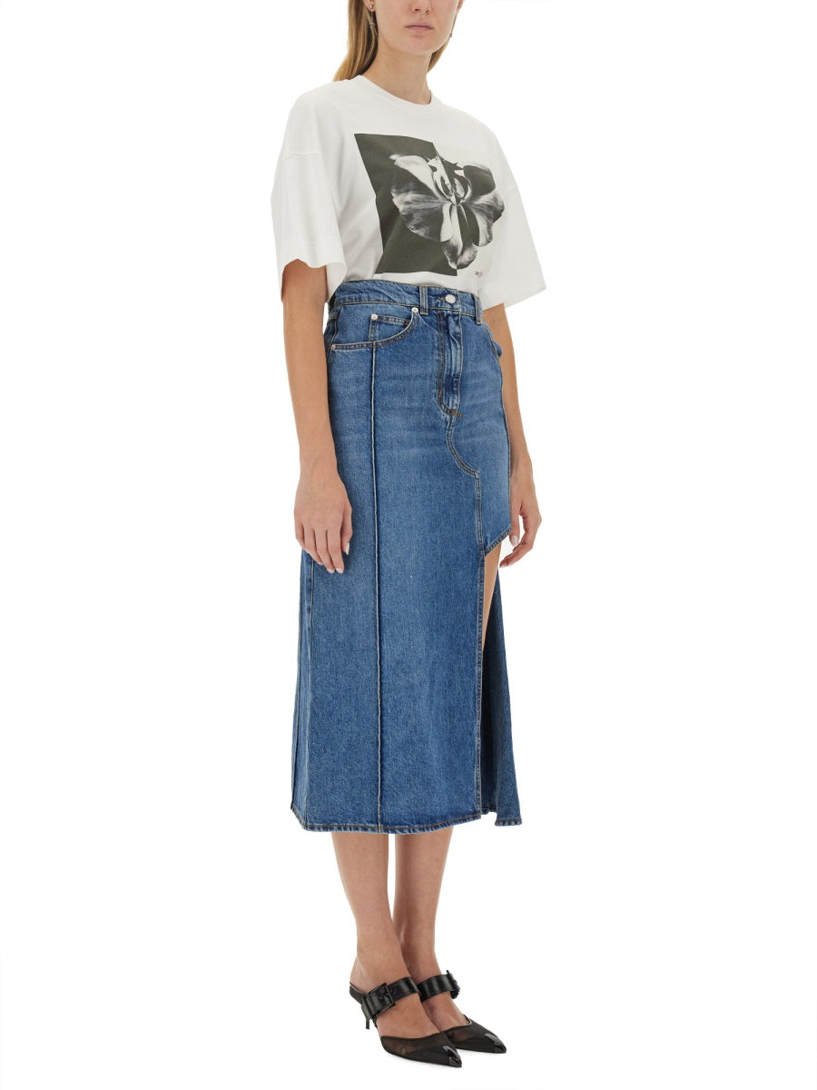 Alexander McQueen premium tee shirts detail and craftsmanship close-up