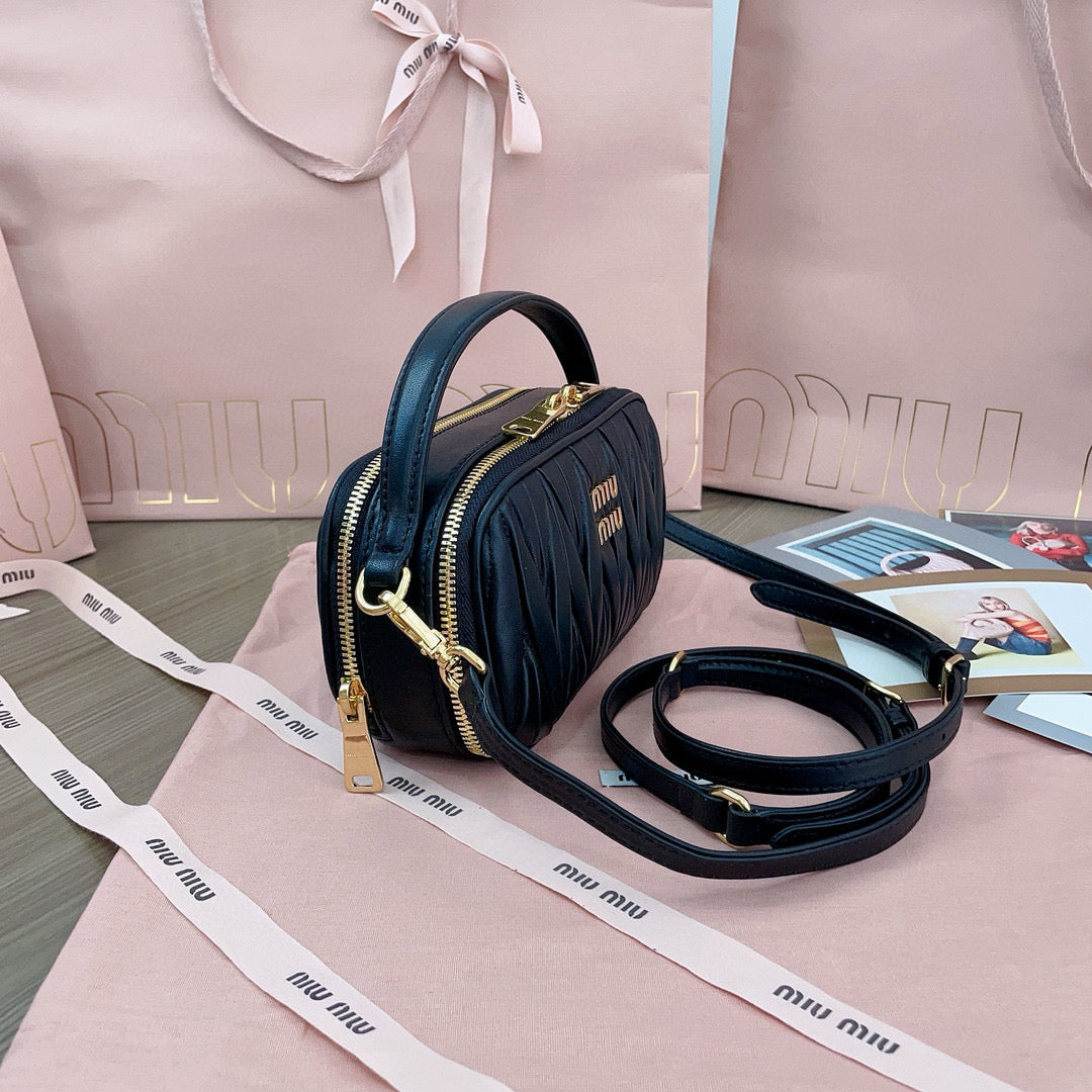 Bags- Miu M Matelasse Shoulder Bag Premium Designer Shoulder Bag