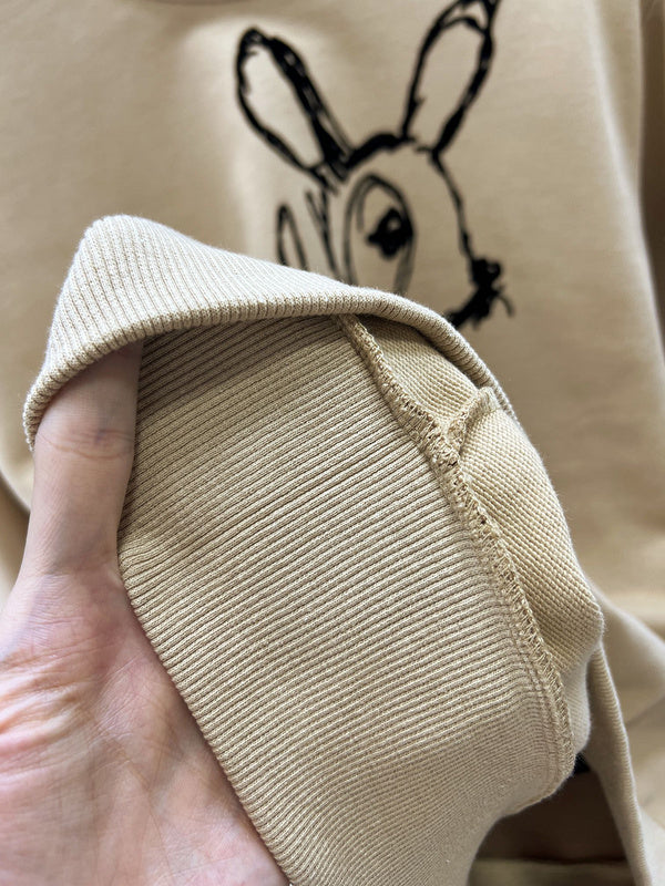 Front view of Burberry luxury piece style No.530
