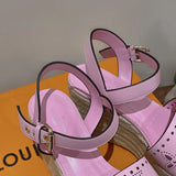 Louis Vuitton Nude Chelsea Boots - Toe Detail View