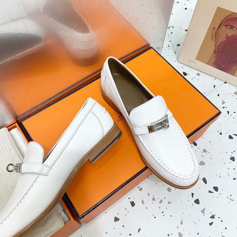 Hermès Beige Espadrille Wedge Sandals - Lifestyle Styling Shot