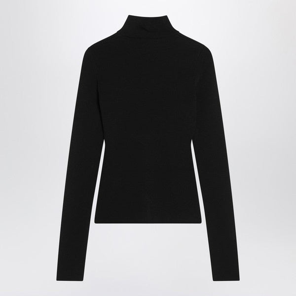 Balenciaga premium tee shirts detail and craftsmanship close-up