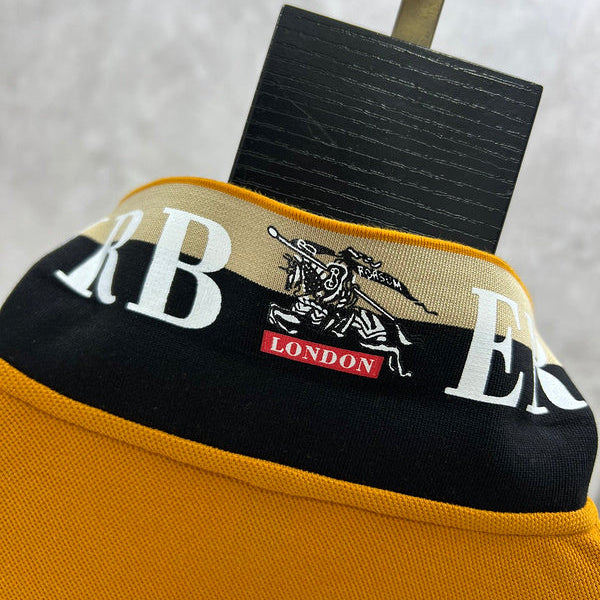 Back view of Burberry luxury piece style No.402