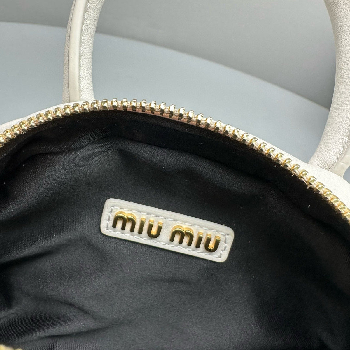 Bags- Miu M Leather Top Handle Bag Luxury Designer Leather Handbag