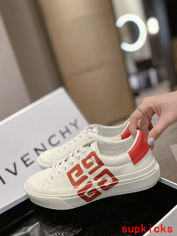 Givenchy shoes Style 006 - sole and craftsmanship detail