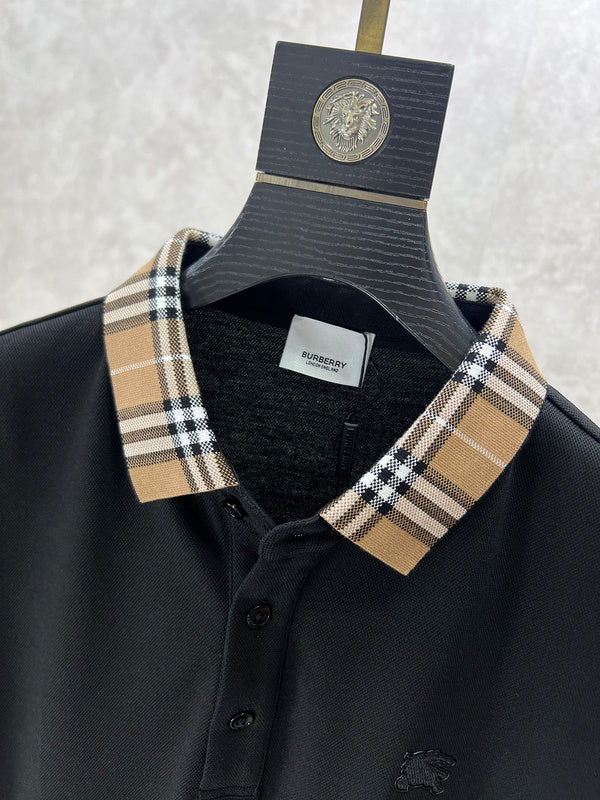 Back view of Burberry luxury piece style No.396