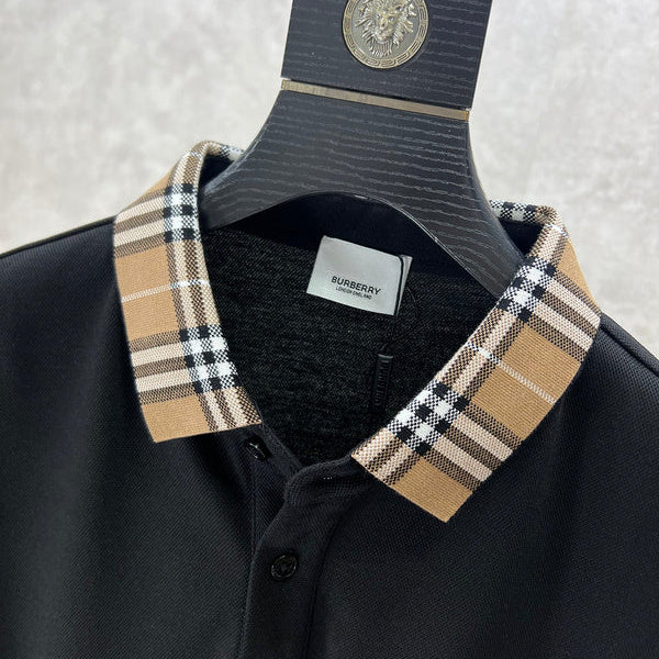 Back view of Burberry luxury piece style No.396